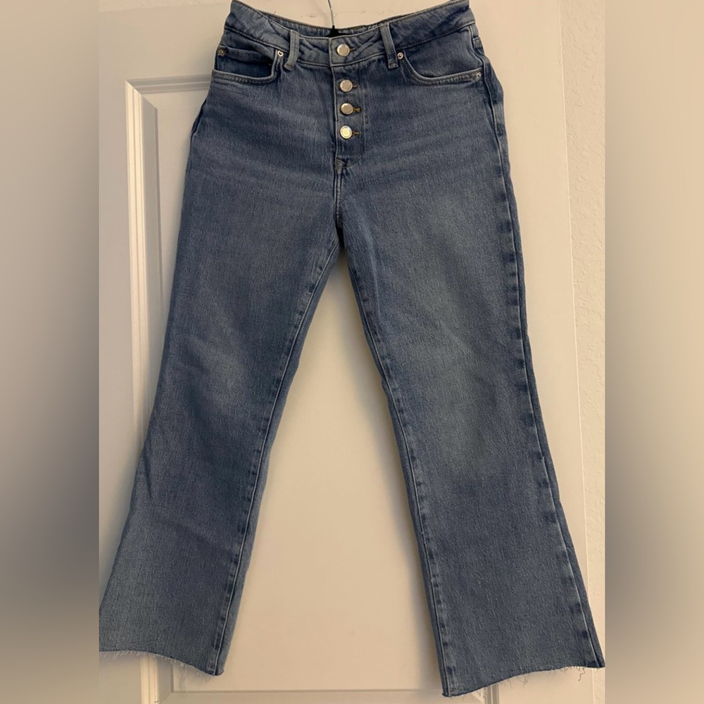 Zara High- Waisted Mini Flared Jeans size 2